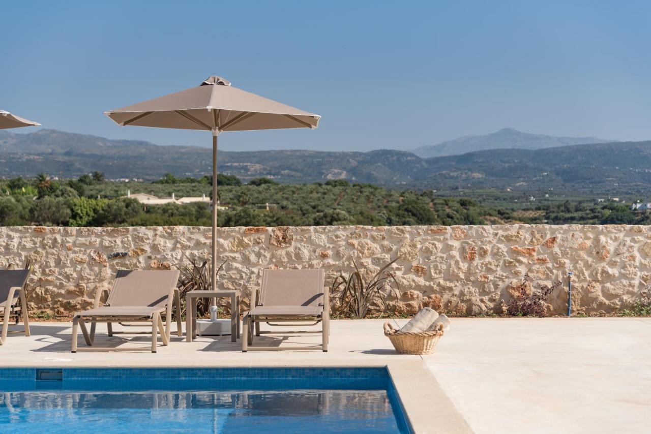 Evaero Villas I, Ii, Iii, IV - An Ever-So Inviting Escape, By Thinkvilla Sfáka エクステリア 写真