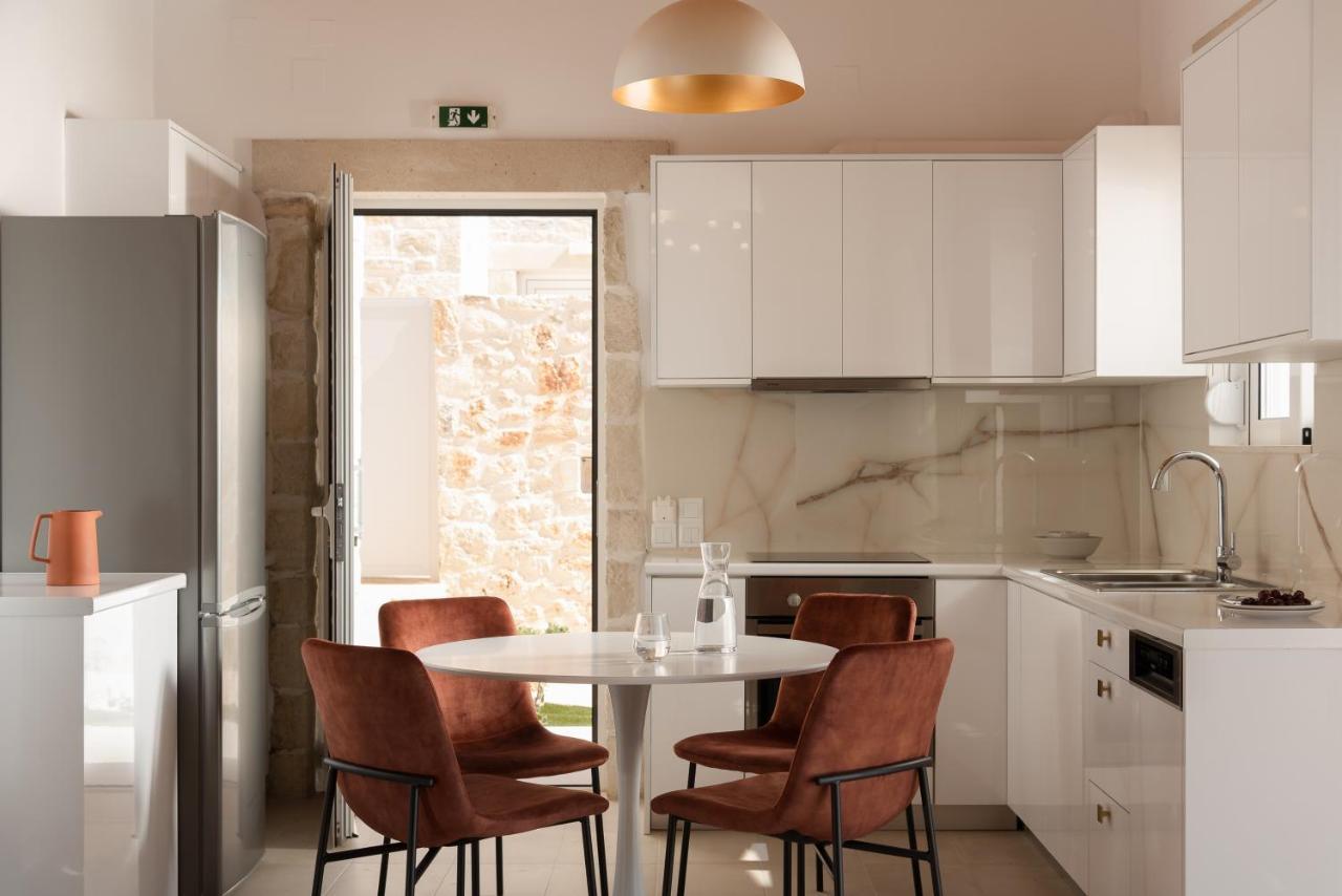 Evaero Villas I, Ii, Iii, IV - An Ever-So Inviting Escape, By Thinkvilla Sfáka エクステリア 写真
