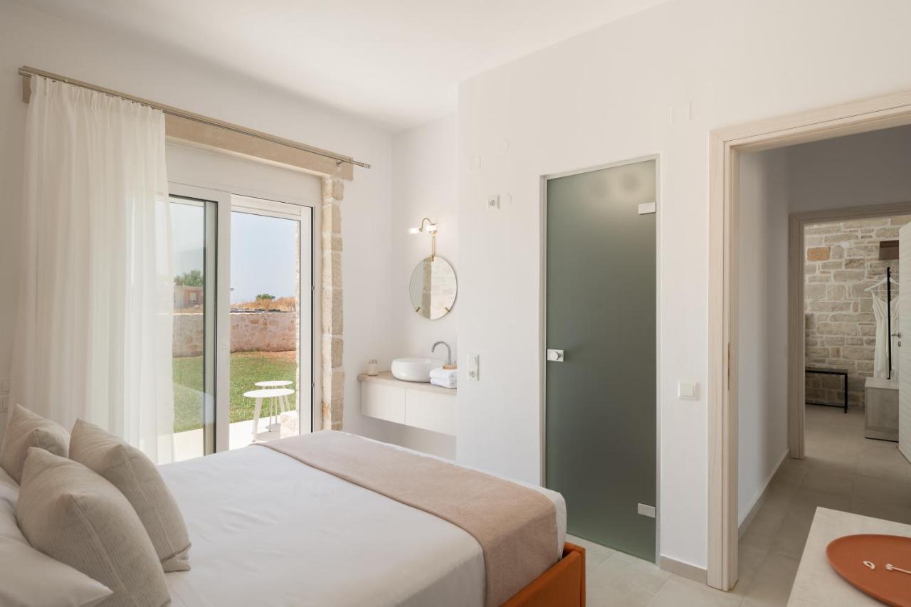 Evaero Villas I, Ii, Iii, IV - An Ever-So Inviting Escape, By Thinkvilla Sfáka エクステリア 写真